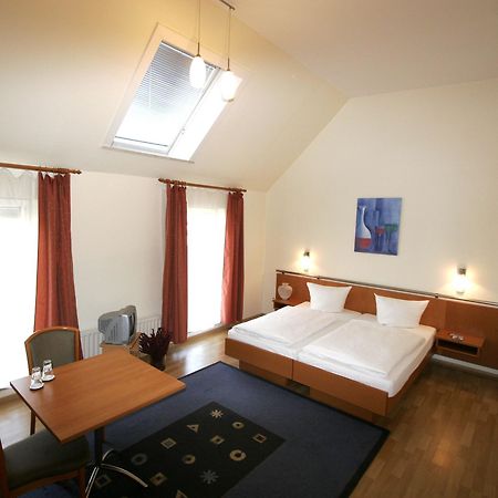 Hotel Pension Arta Berlin Dış mekan fotoğraf
